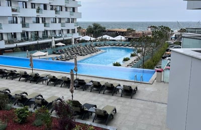 Аренда комфортных 2-комнатных апартаментов, 56 м², Мамая, Констанца, Румыния